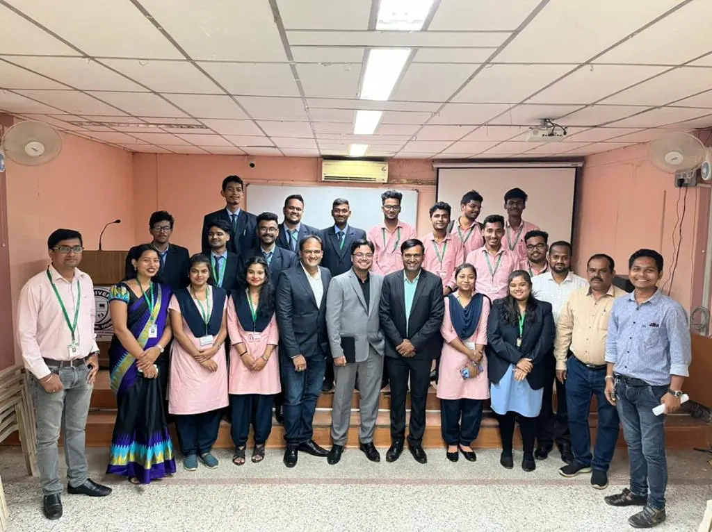 Campus Placement of EvinceDev